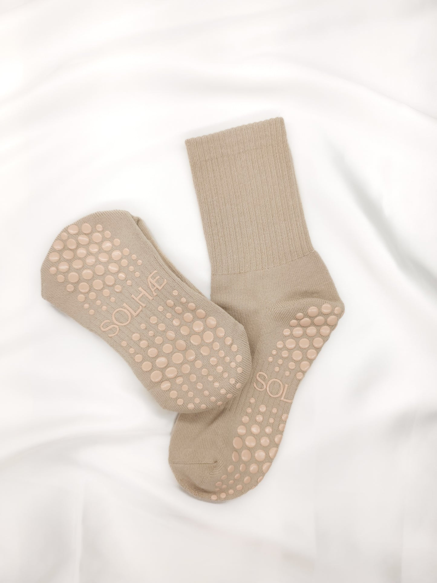 SOLHÆ Grip Socks - Sandstone
